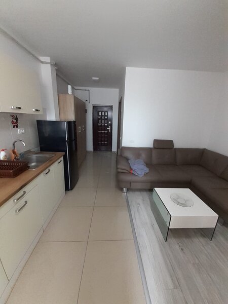 Militari Residence, Trattoria Roz Cafe, strada Rezervelor,